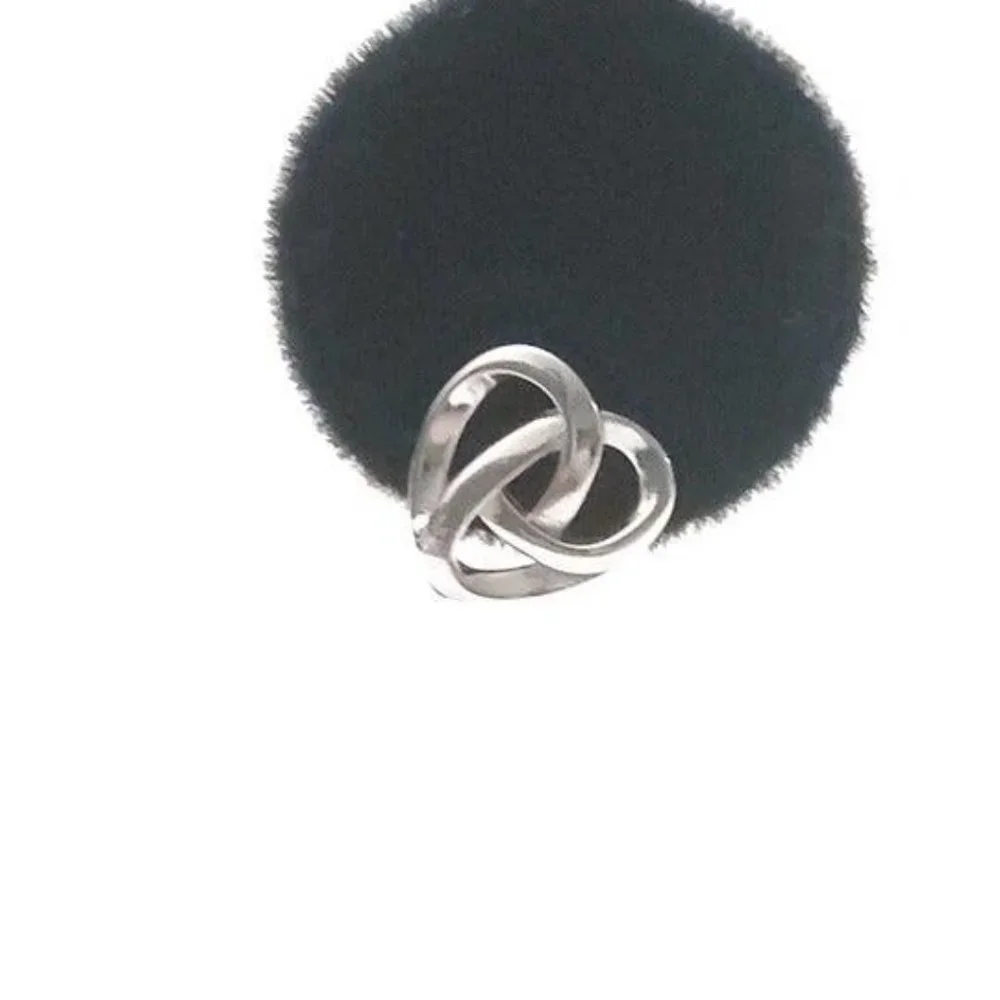 Sterling Silver Celtic Heart Studs - Picture 3 of 4